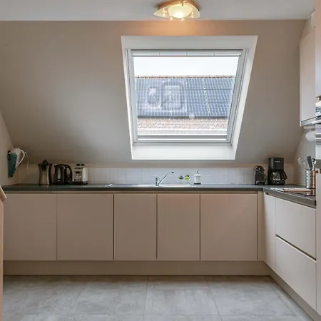 Huswell - Spacious 3-bedroom In * 오스텐드
